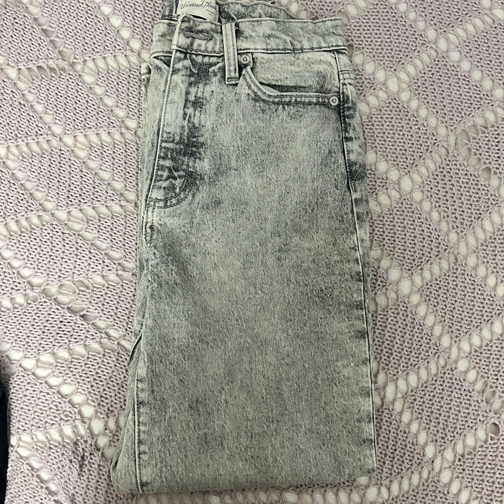 • light grey mom jeans